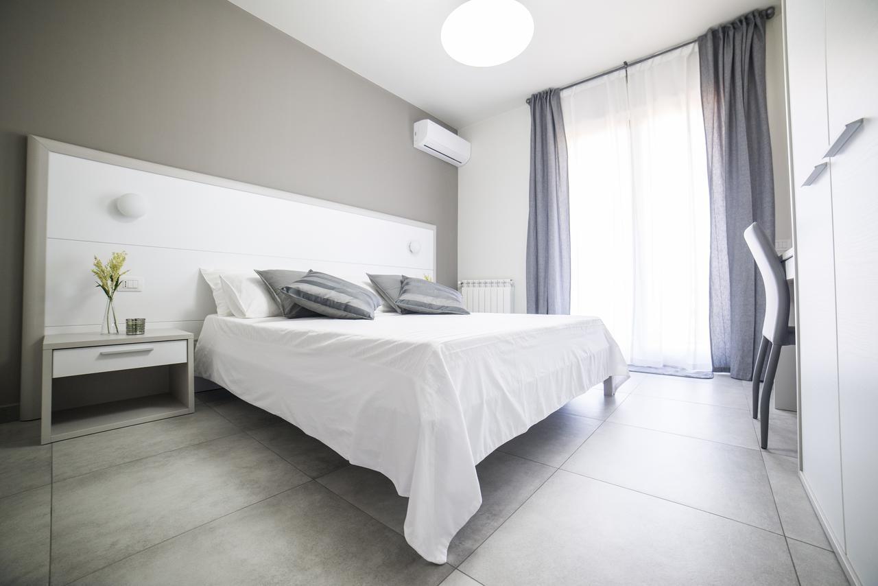 Sikania Casa Diamond Messina Bagian luar foto