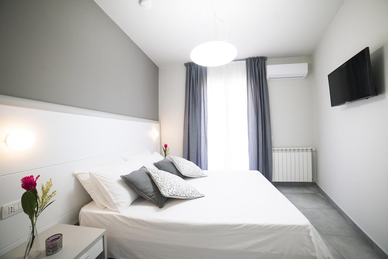 Sikania Casa Diamond Messina Bagian luar foto