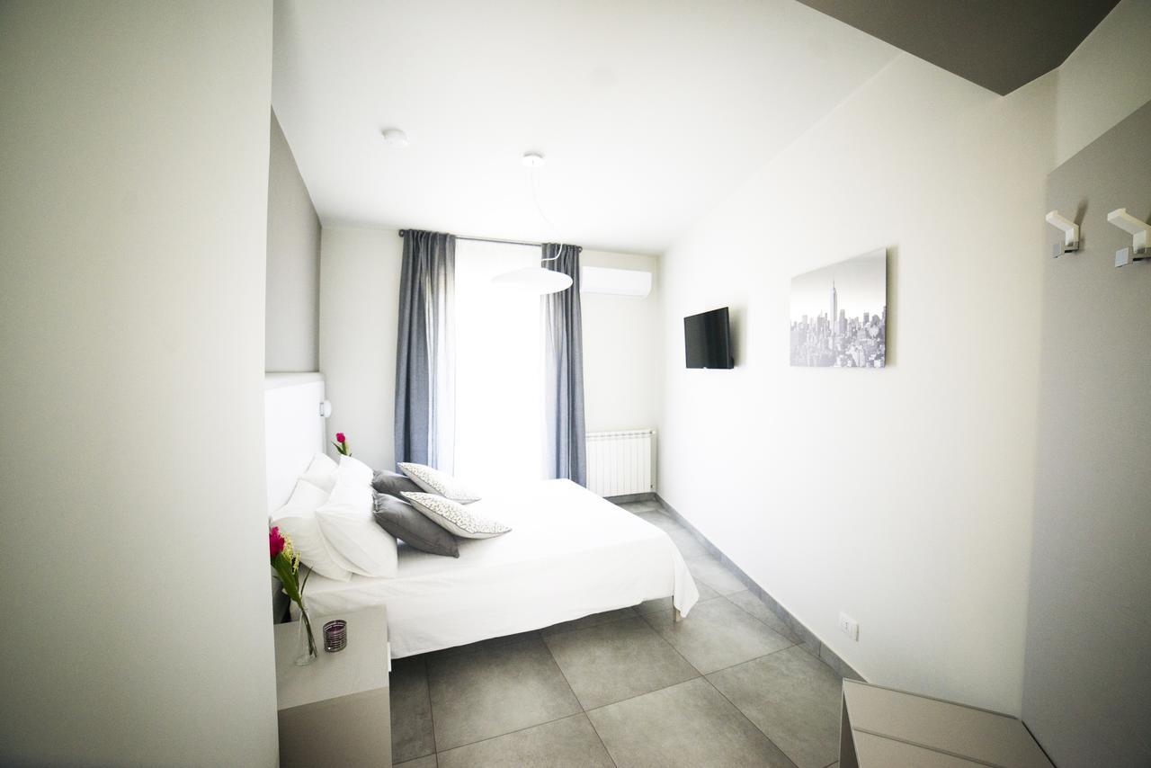 Sikania Casa Diamond Messina Bagian luar foto