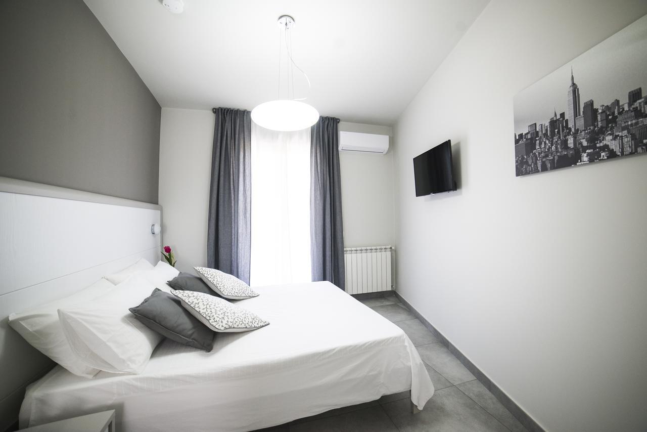 Sikania Casa Diamond Messina Bagian luar foto